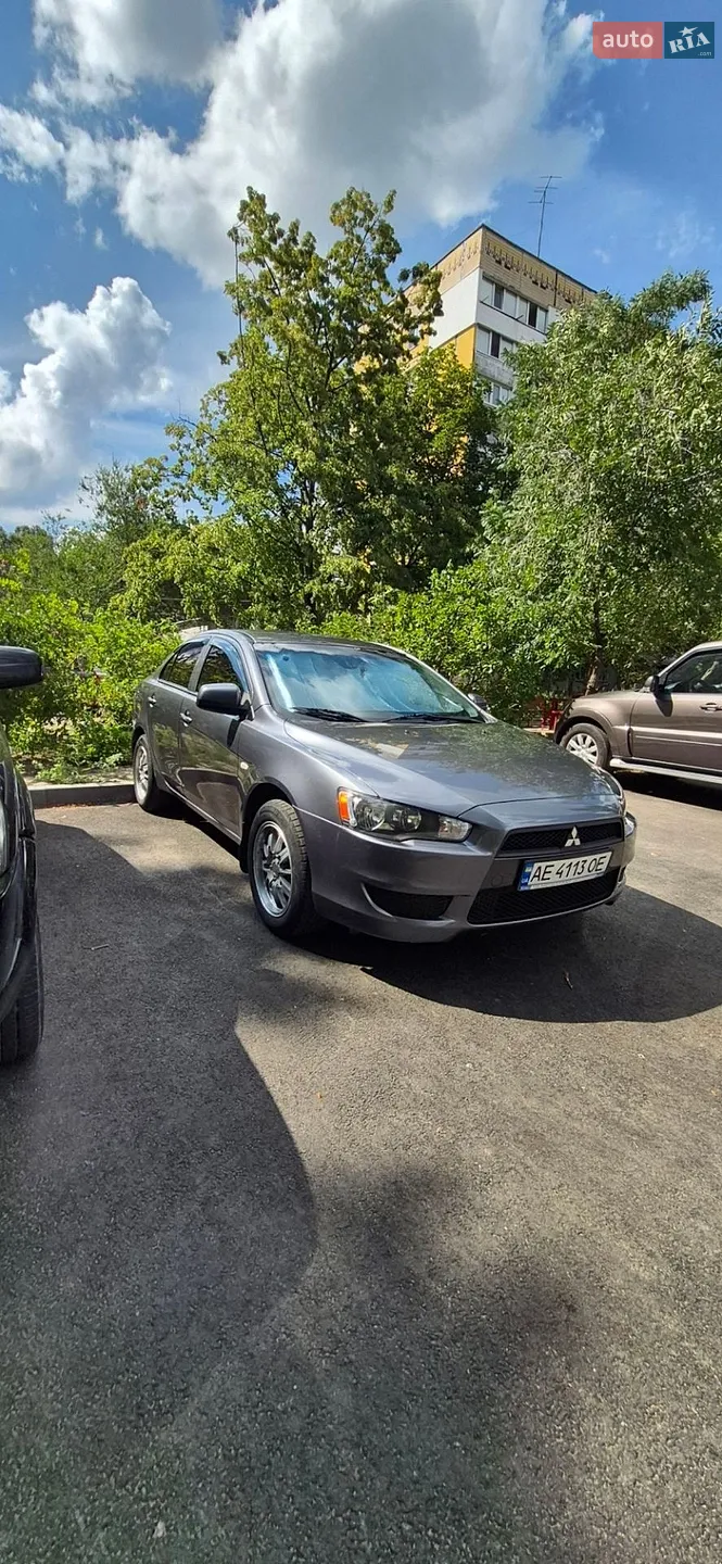 2011 Mitsubishi Lancer - мініатюра 2