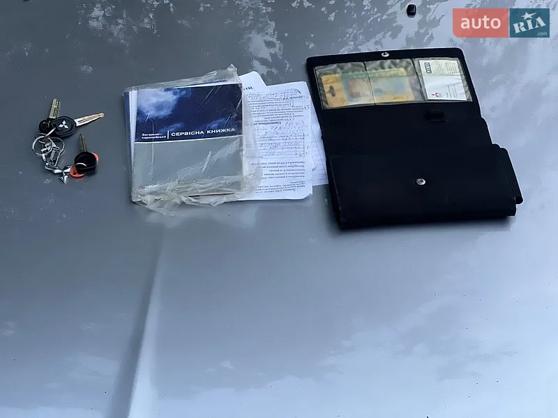 Седан Mitsubishi Lancer 2005 в Виннице документ