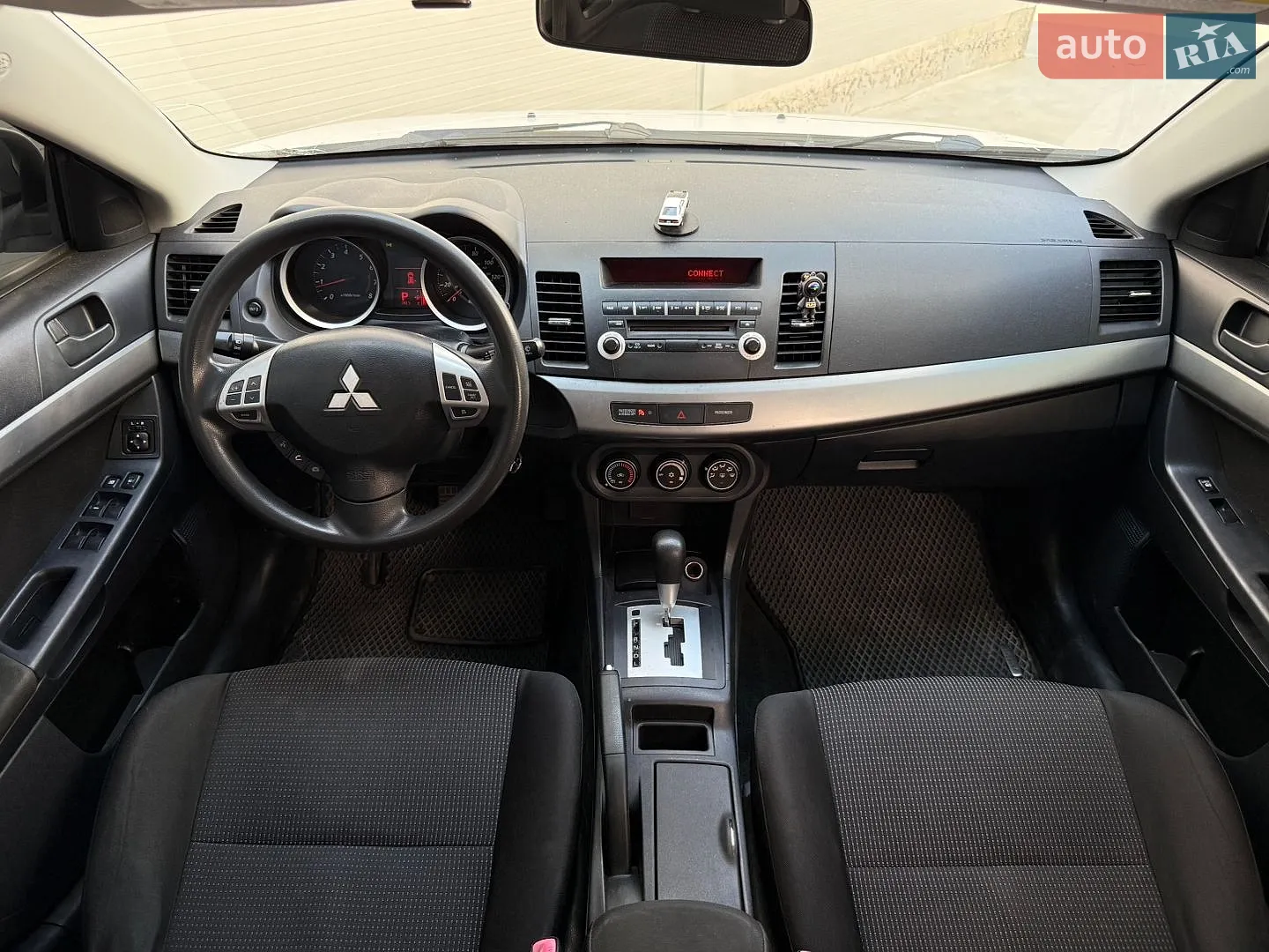 2010 Mitsubishi Lancer - мініатюра 33
