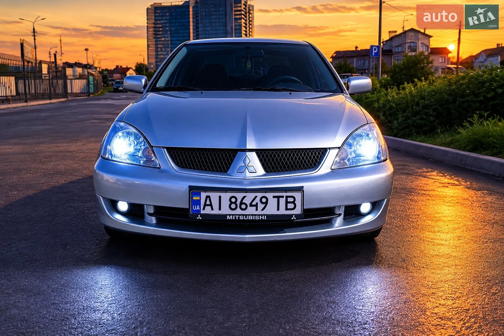 2011 Mitsubishi Lancer - мініатюра 2