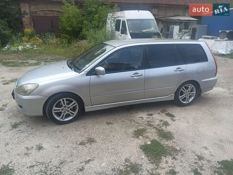 Mitsubishi Lancer 2004