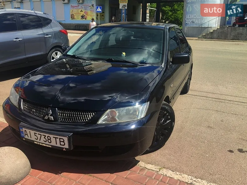 Mitsubishi Lancer