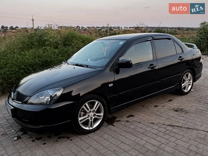 Mitsubishi Lancer