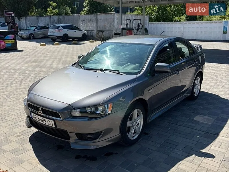 Mitsubishi Lancer 2011