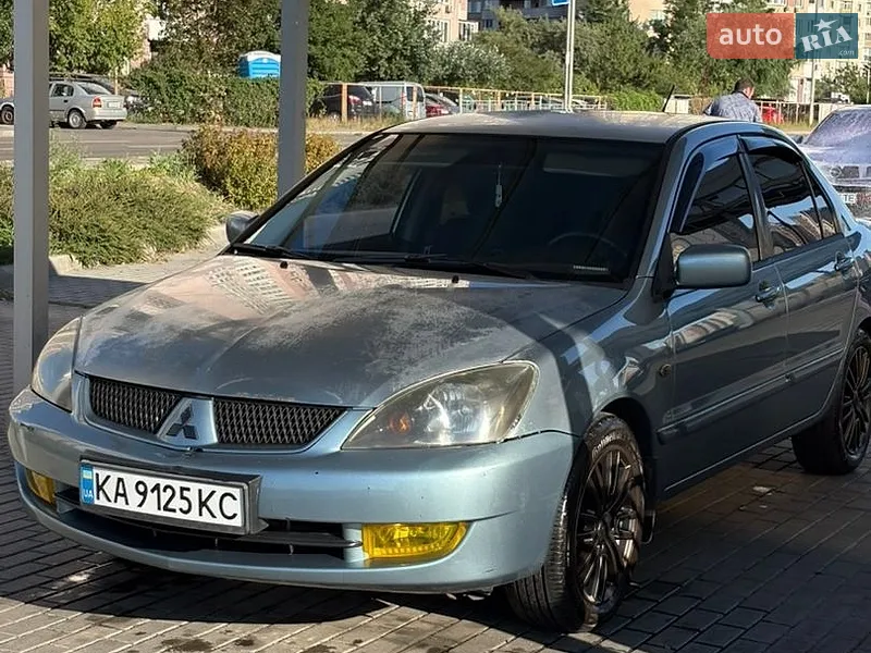 Mitsubishi Lancer