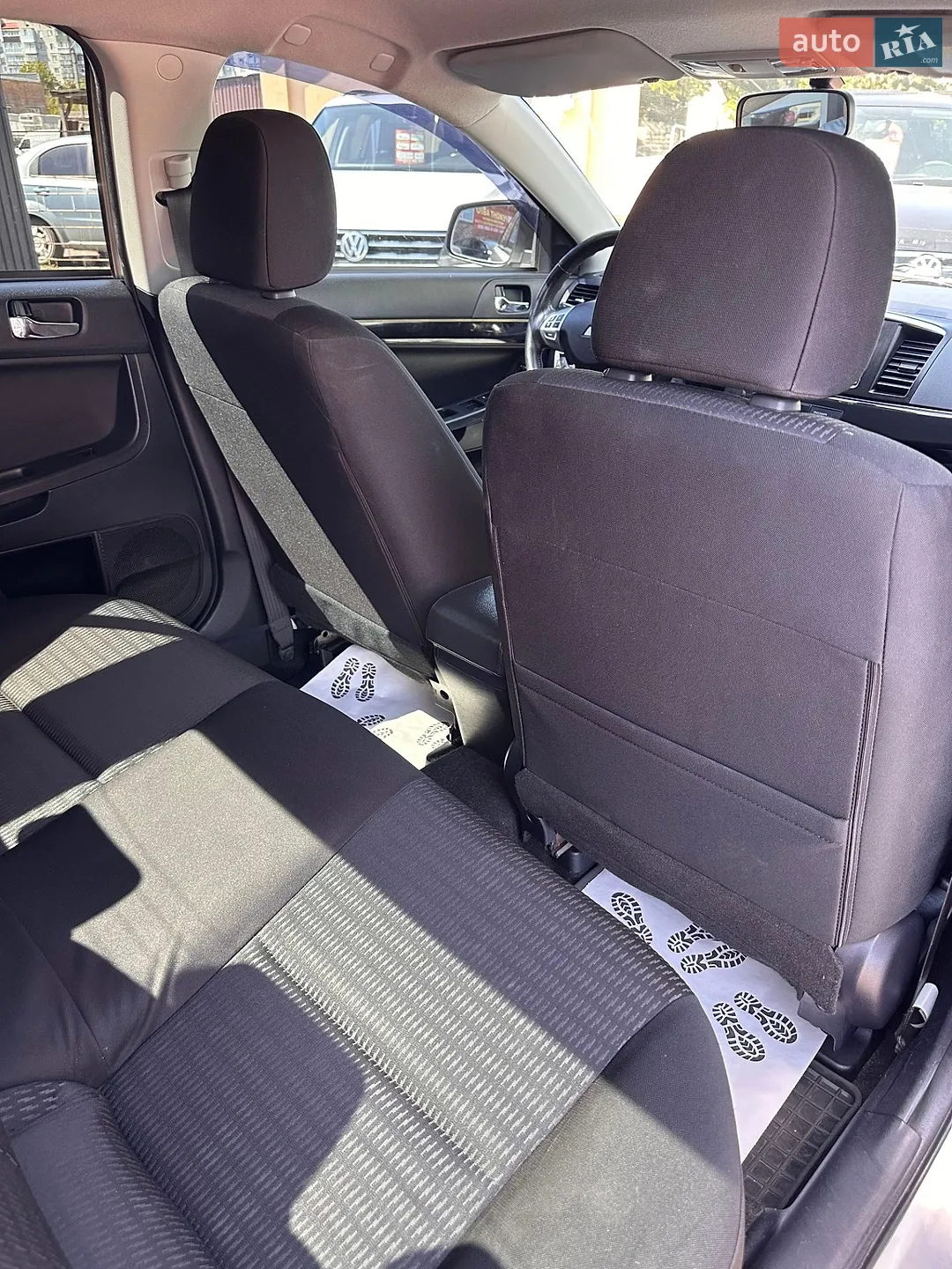 2012 Mitsubishi Lancer - мініатюра 18