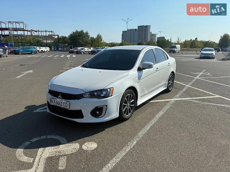 Mitsubishi Lancer