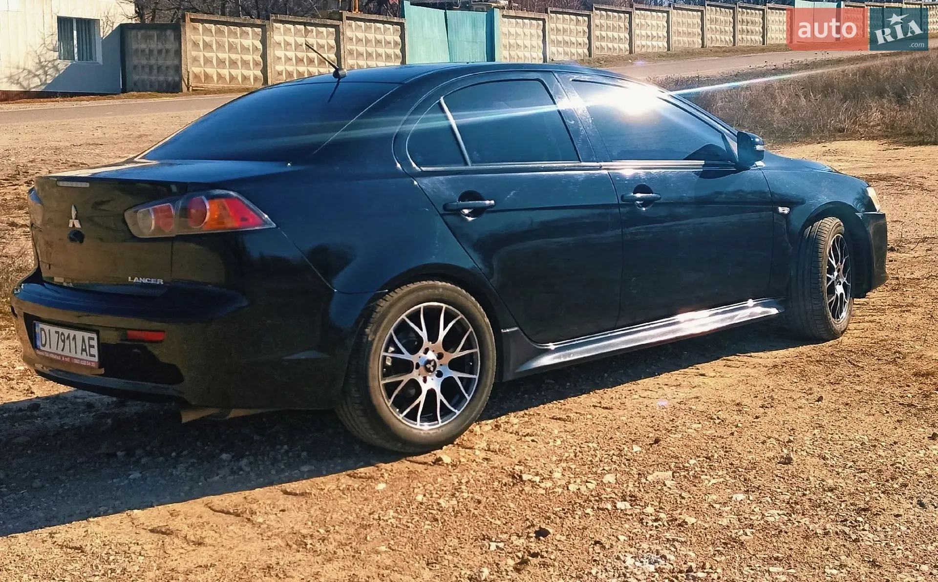 2016 Mitsubishi Lancer - мініатюра 2