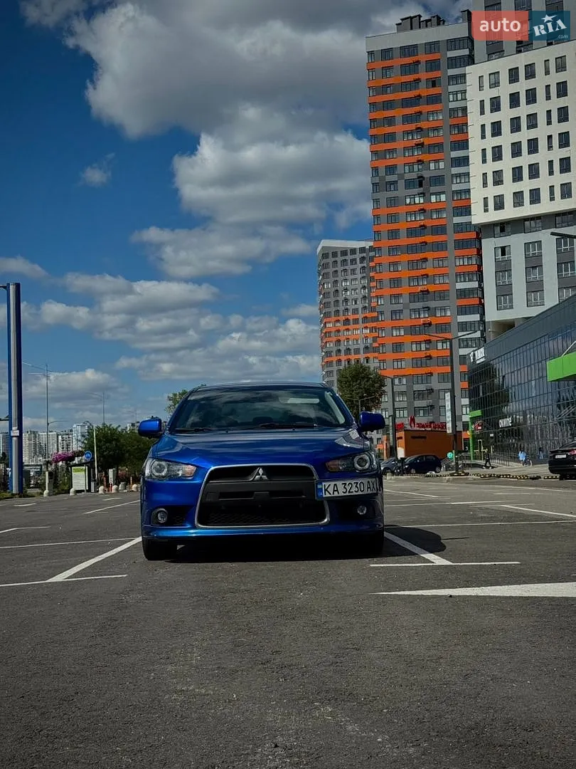 2011 Mitsubishi Lancer - мініатюра 9