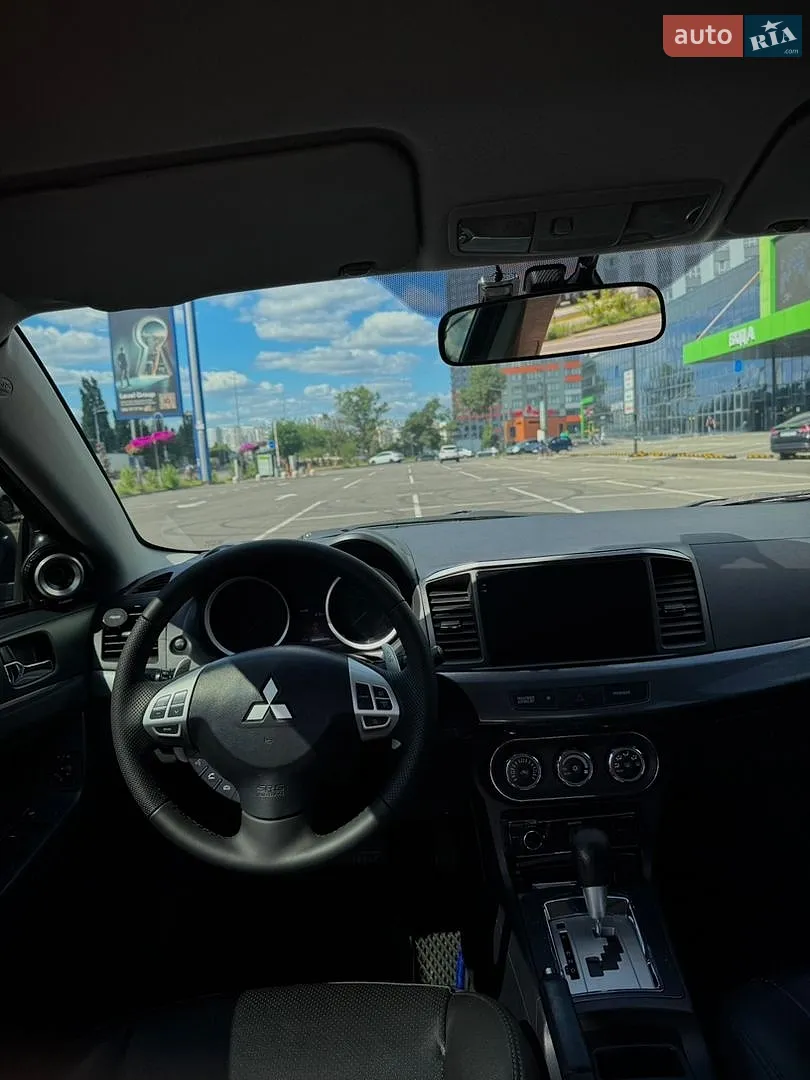 2011 Mitsubishi Lancer - мініатюра 21