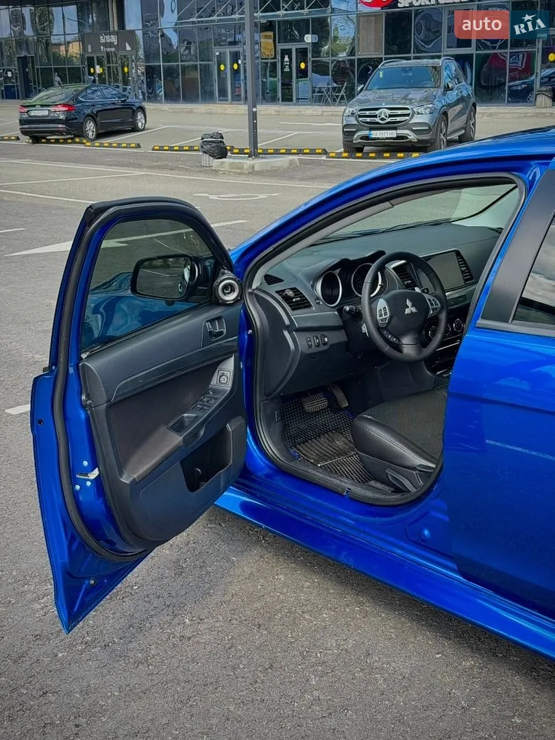2011 Mitsubishi Lancer - мініатюра 22