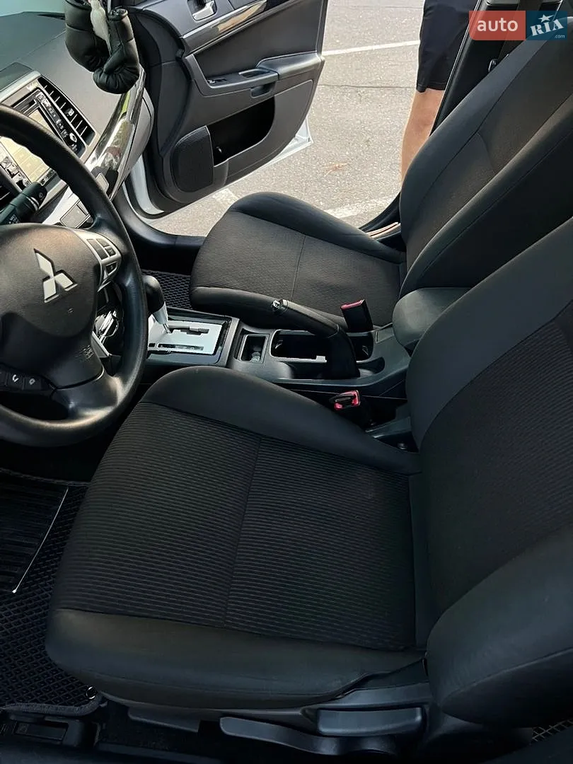 2015 Mitsubishi Lancer - мініатюра 18