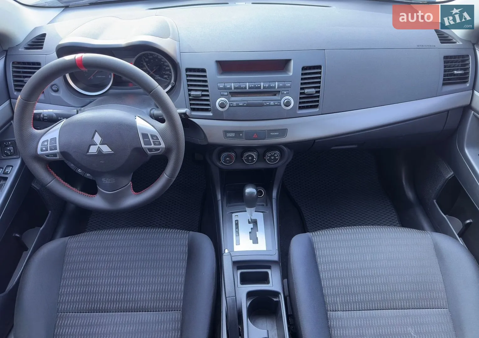 2013 Mitsubishi Lancer - мініатюра 14