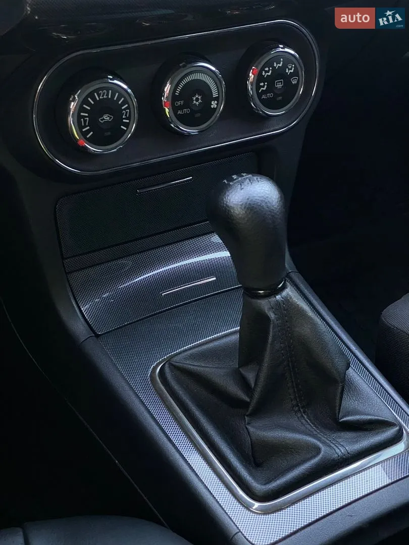 2011 Mitsubishi Lancer - мініатюра 19