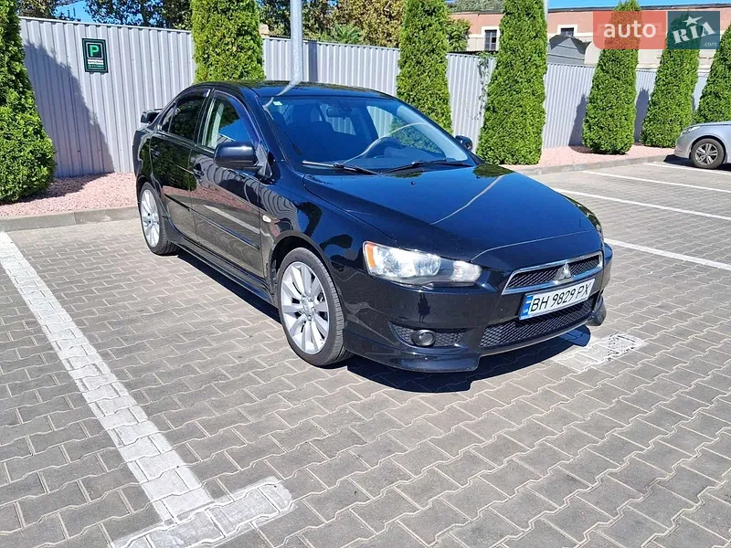 Mitsubishi Lancer