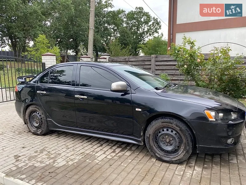 Mitsubishi Lancer
