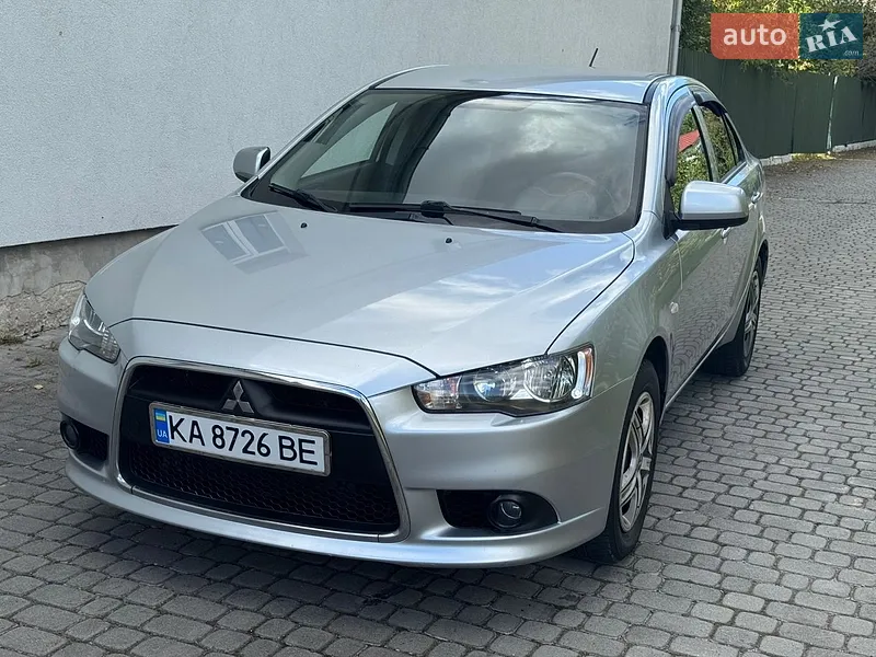 Mitsubishi Lancer 2012