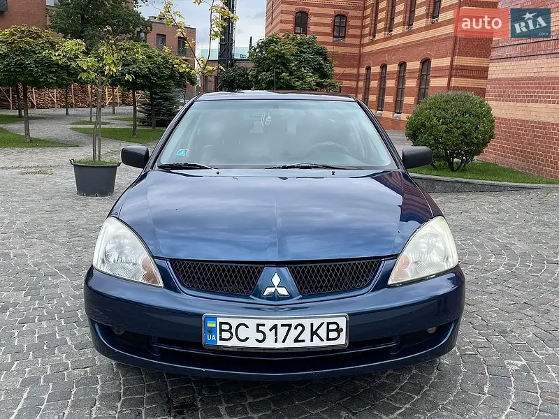 Mitsubishi Lancer