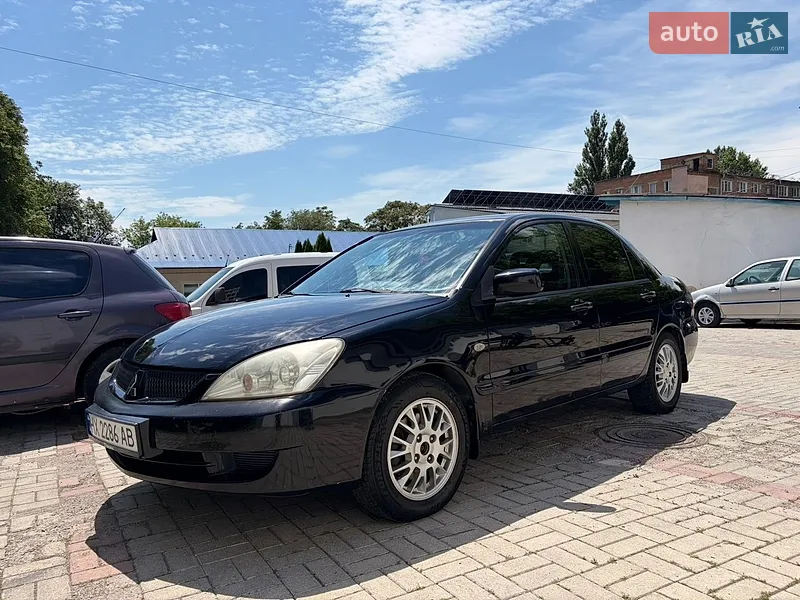 Mitsubishi Lancer