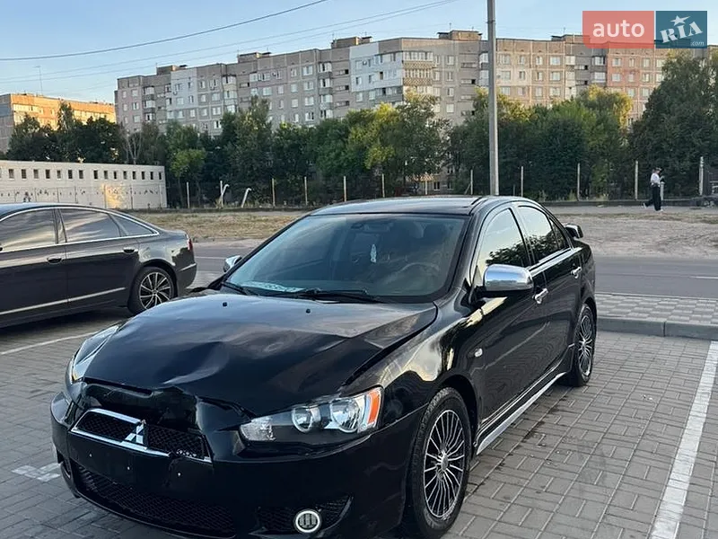 Mitsubishi Lancer