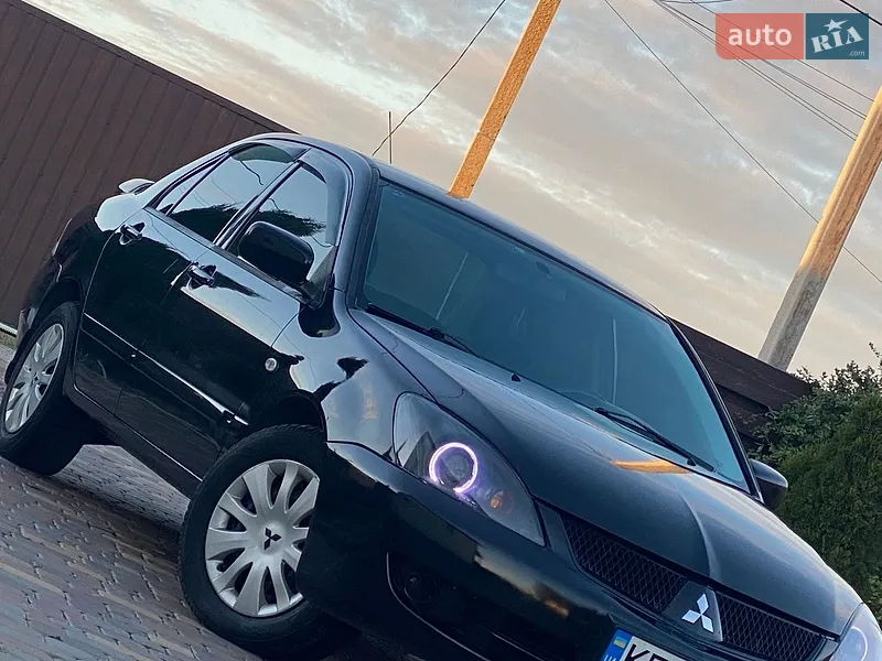 Mitsubishi Lancer