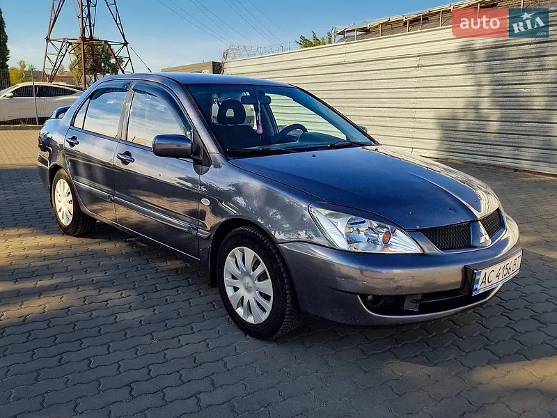 Mitsubishi Lancer