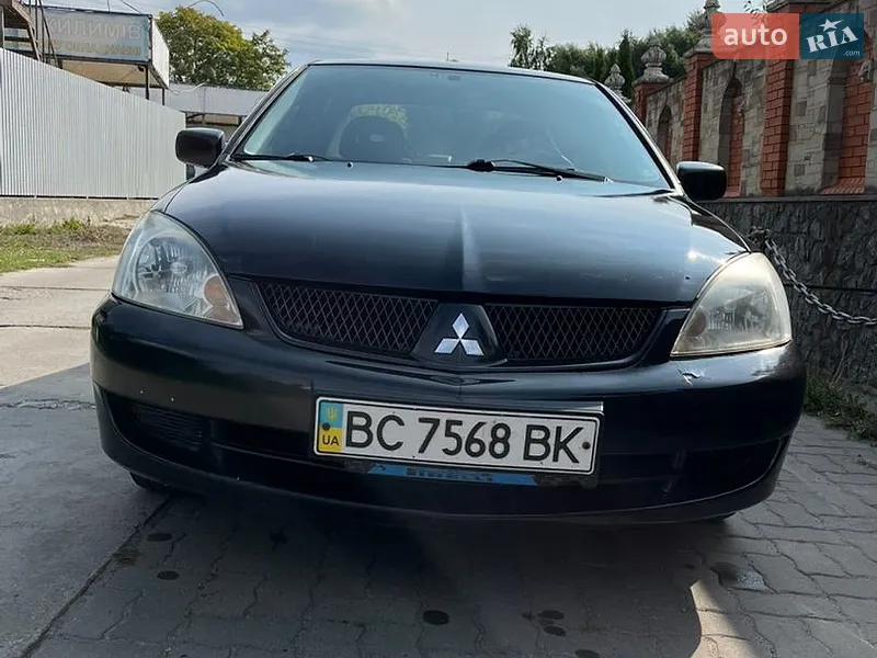 Mitsubishi Lancer