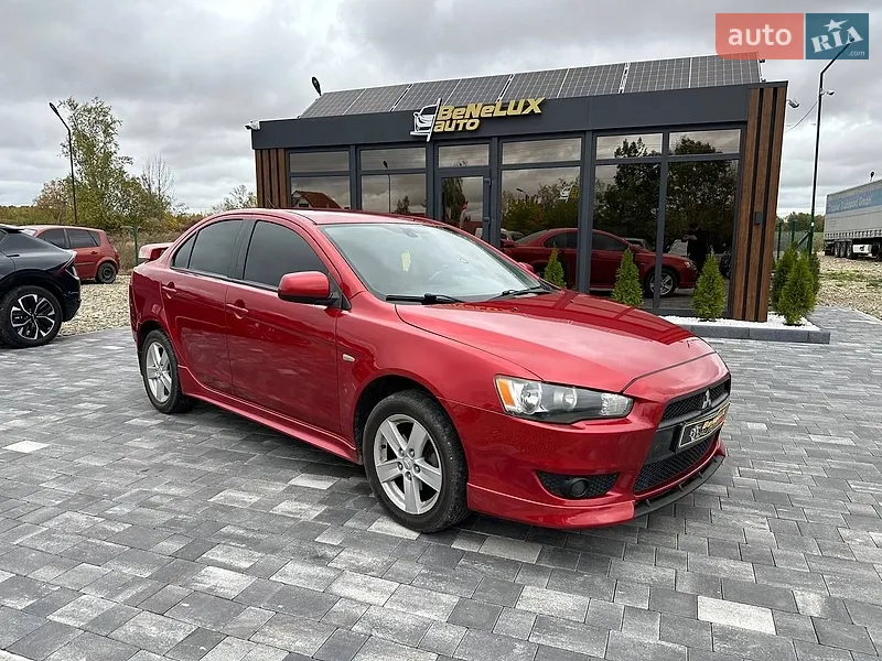 Mitsubishi Lancer