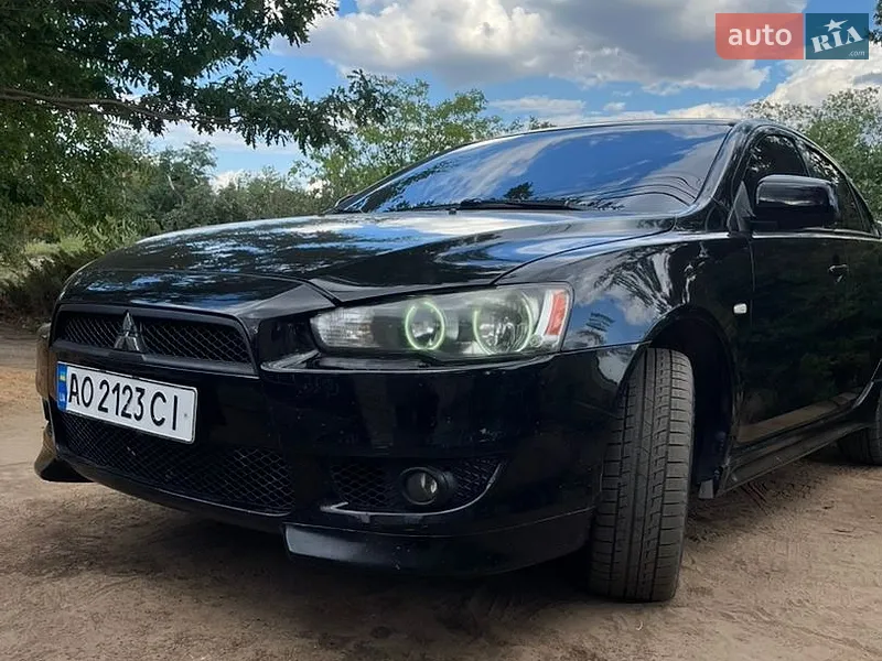 Mitsubishi Lancer