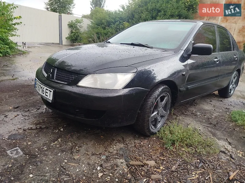 Mitsubishi Lancer