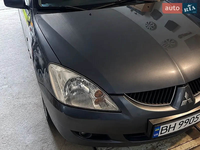 Mitsubishi Lancer 2004