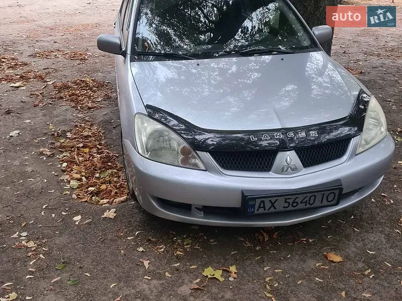 Mitsubishi Lancer