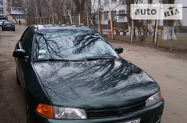 Седан Mitsubishi Mirage 2001 в 