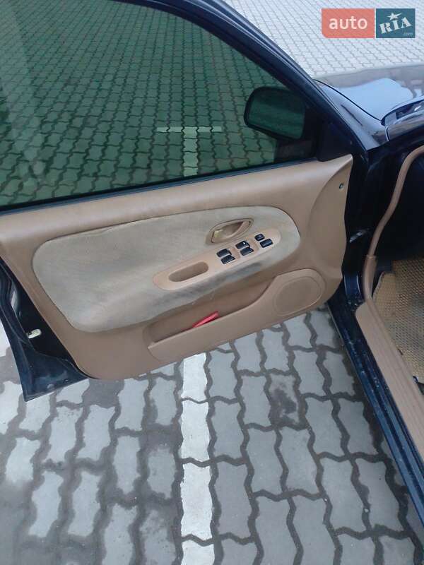 Седан Mitsubishi Mirage 2000 в Ивано-Франковске