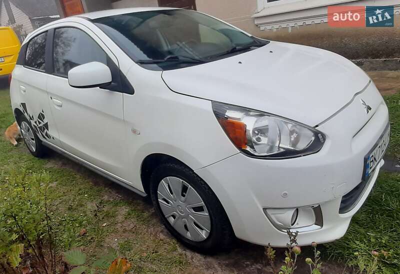 Хетчбек Mitsubishi Mirage 2015 в Рівному