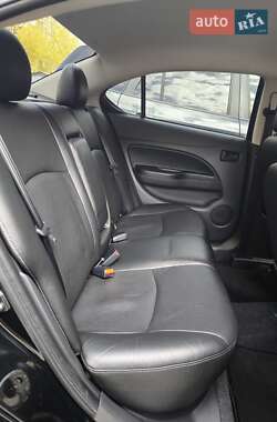 Седан Mitsubishi Mirage 2018 в 