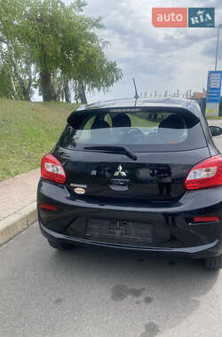 Хэтчбек Mitsubishi Mirage 2020 в 