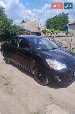 Седан Mitsubishi Mirage 2020 в 