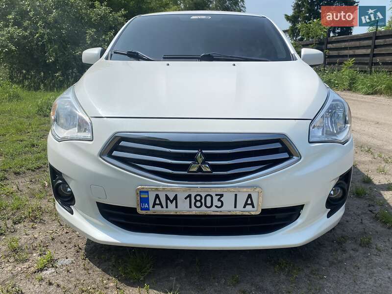 Седан Mitsubishi Mirage 2018 в 