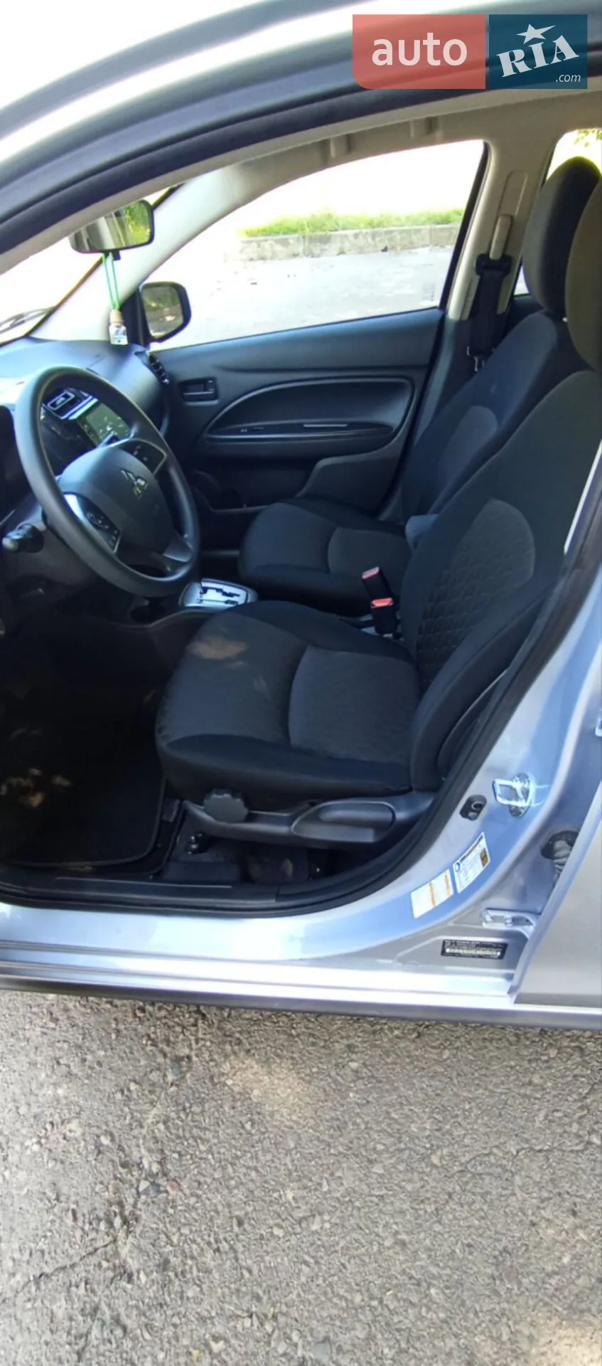 2021 Mitsubishi Mirage - мініатюра 8