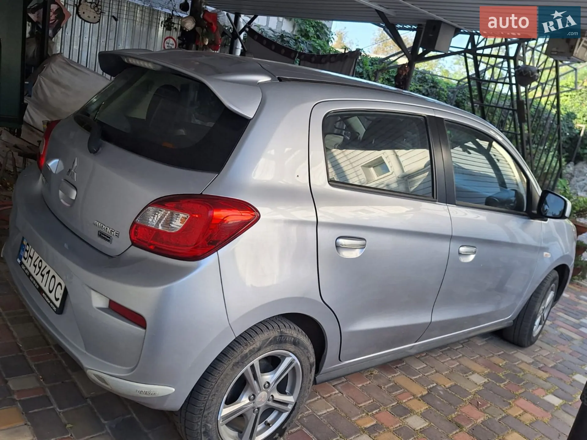 2019 Mitsubishi Mirage - мініатюра 3