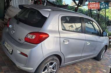 Хэтчбек Mitsubishi Mirage 2019 в 