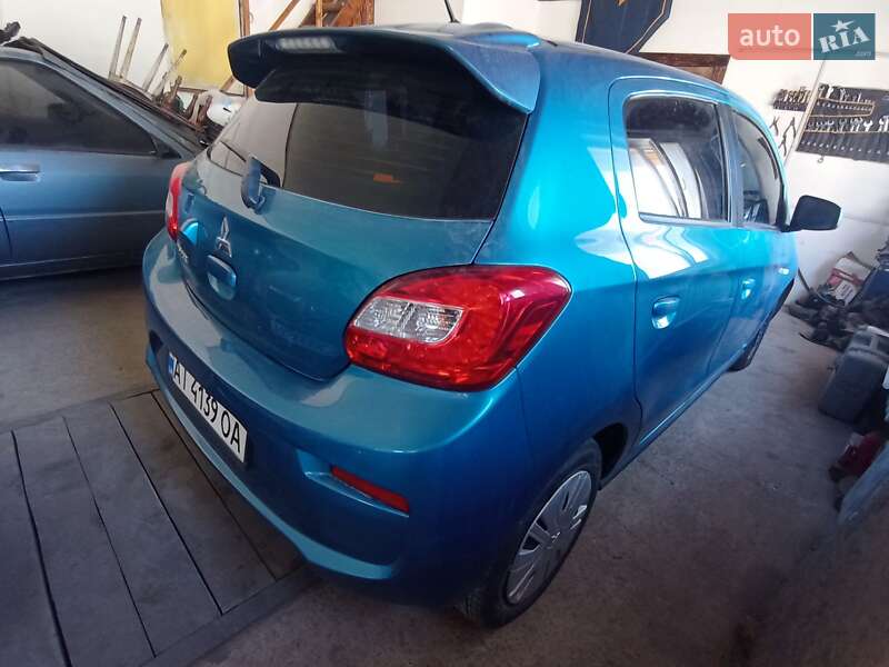 Хэтчбек Mitsubishi Mirage 2019 в Умани