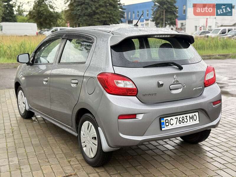 Хэтчбек Mitsubishi Mirage 2017 в Львове