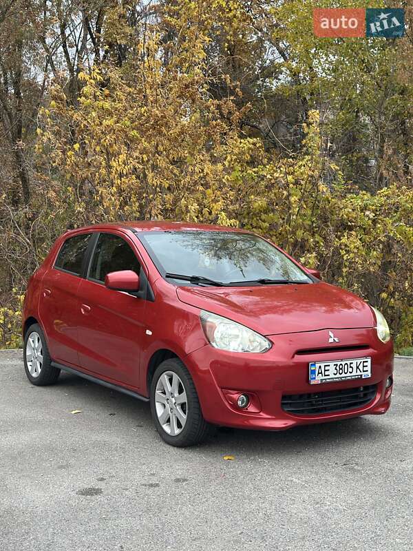 Mitsubishi Mirage 2015