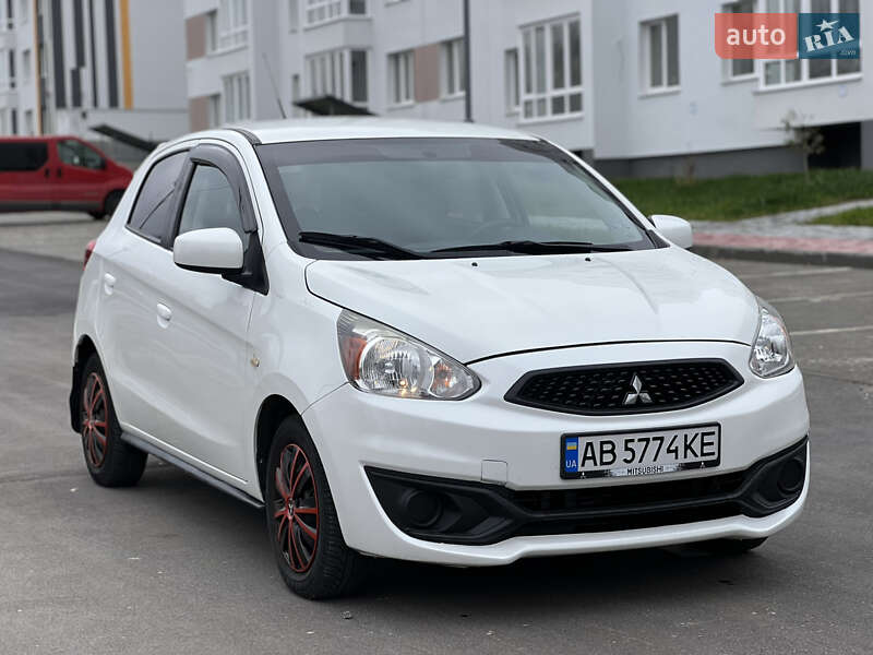 Хэтчбек Mitsubishi Mirage 2018 в Виннице