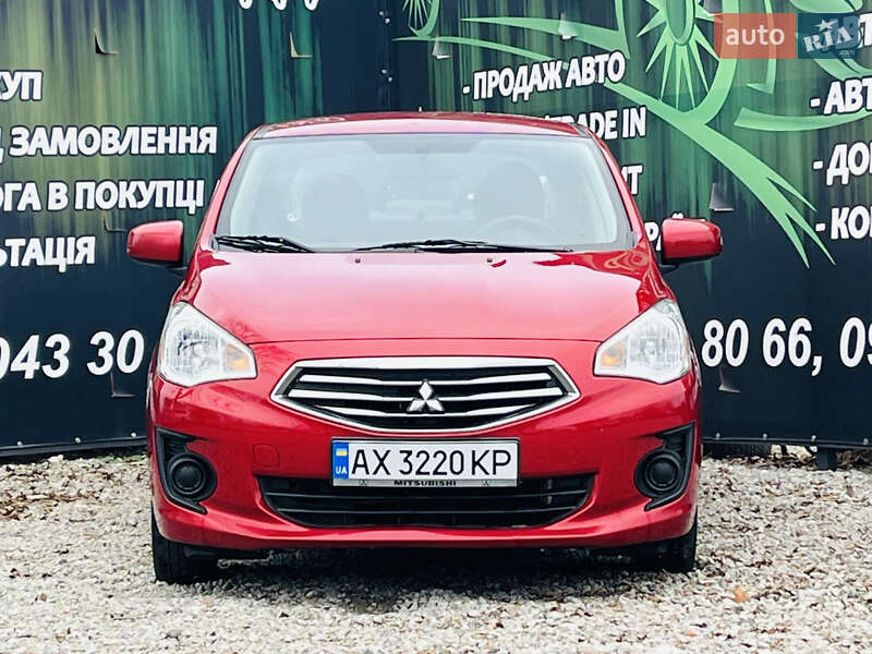 Седан Mitsubishi Mirage 2019 в Харкові