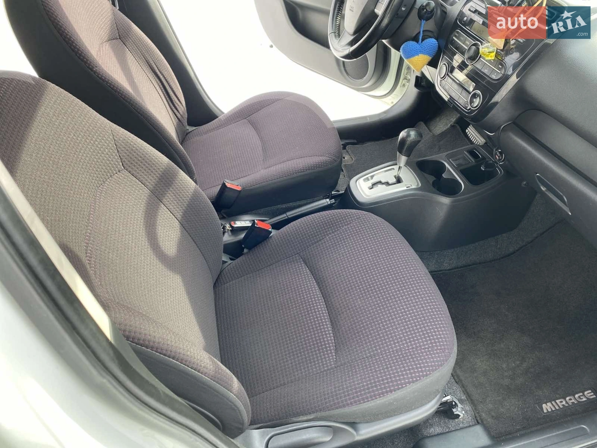 2013 Mitsubishi Mirage - мініатюра 24