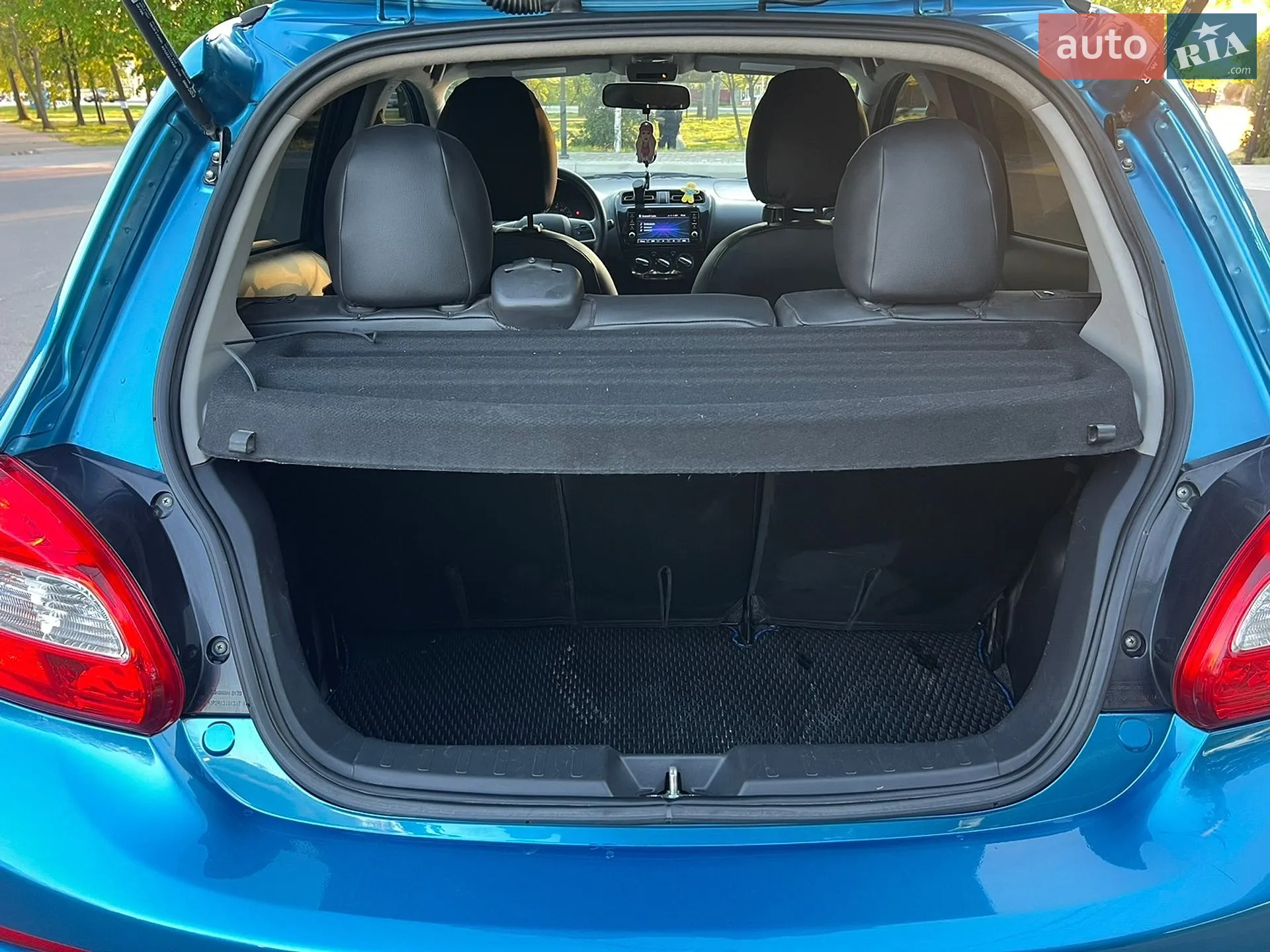 2019 Mitsubishi Mirage - мініатюра 5