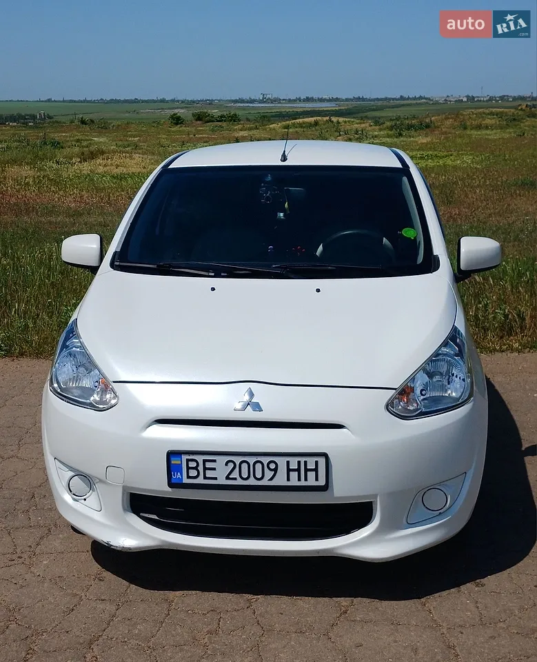 2013 Mitsubishi Mirage - мініатюра 18